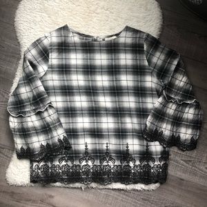 Plaid lace Bell Sleeve Top Medium